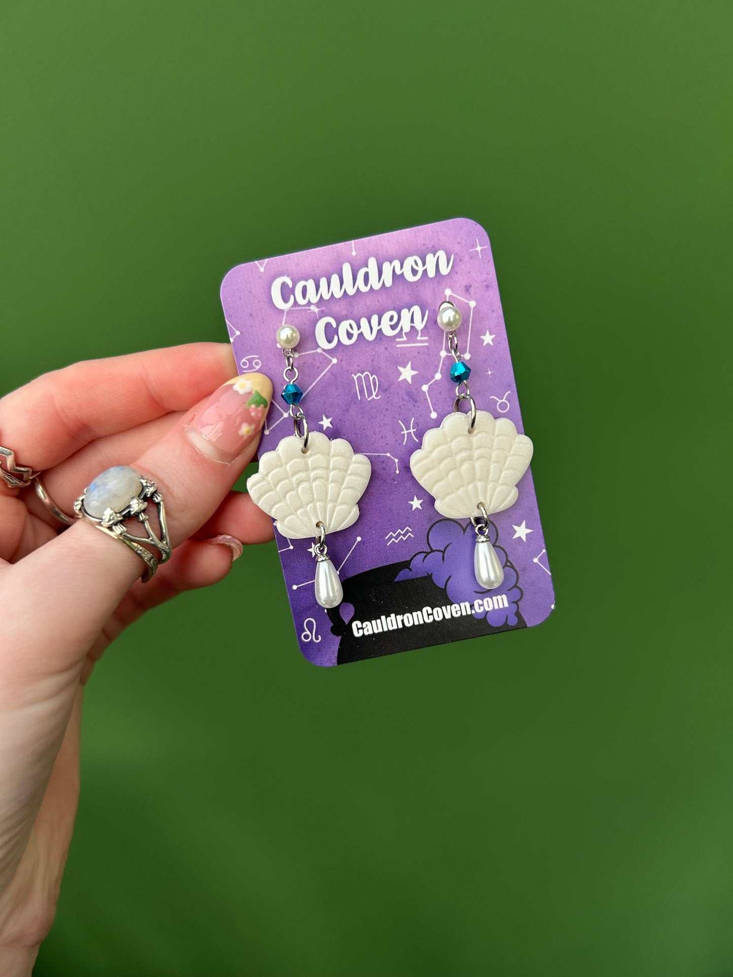 Pearly shell clay stud Earrings