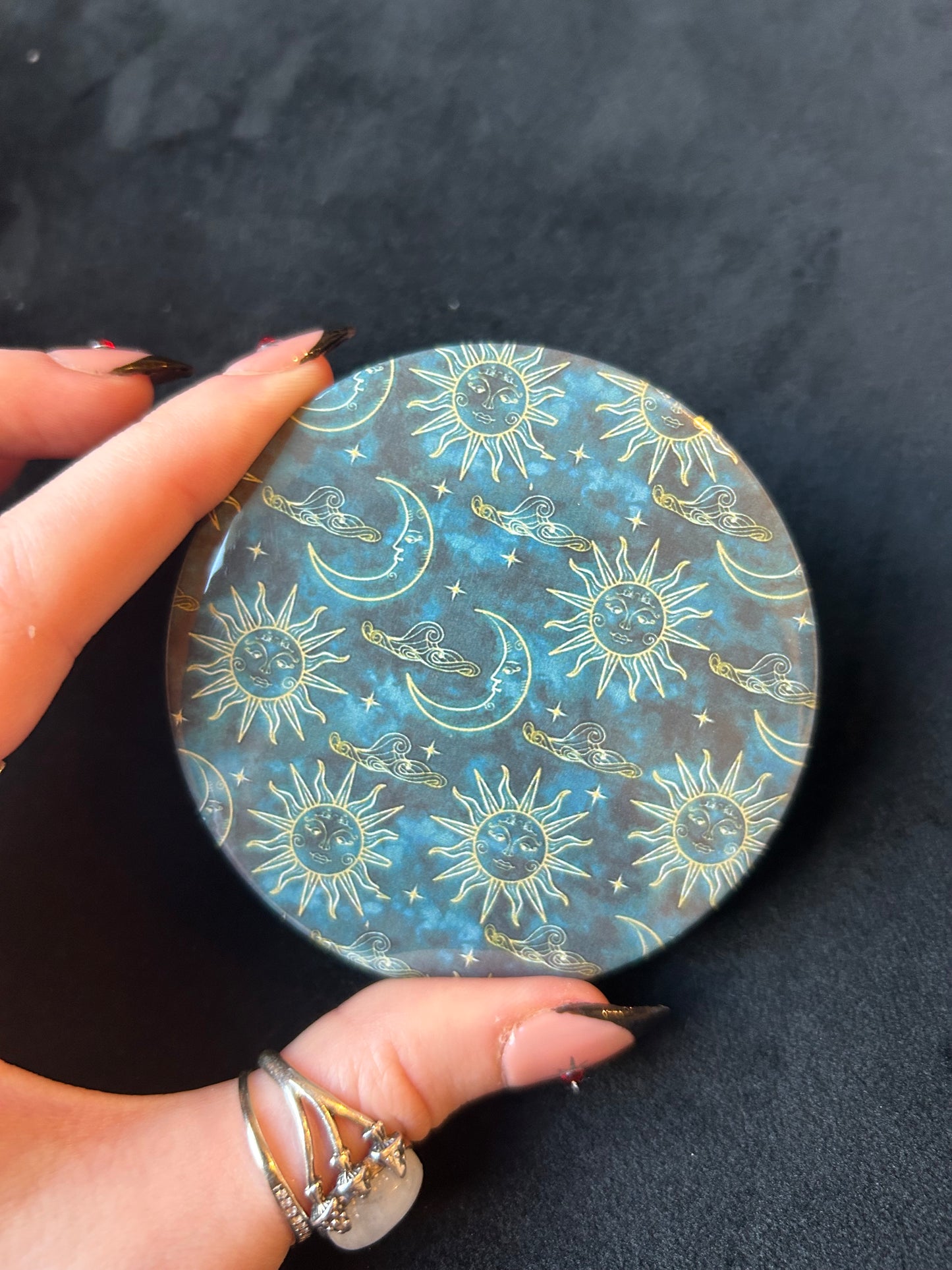 Celestial pocket Mirror