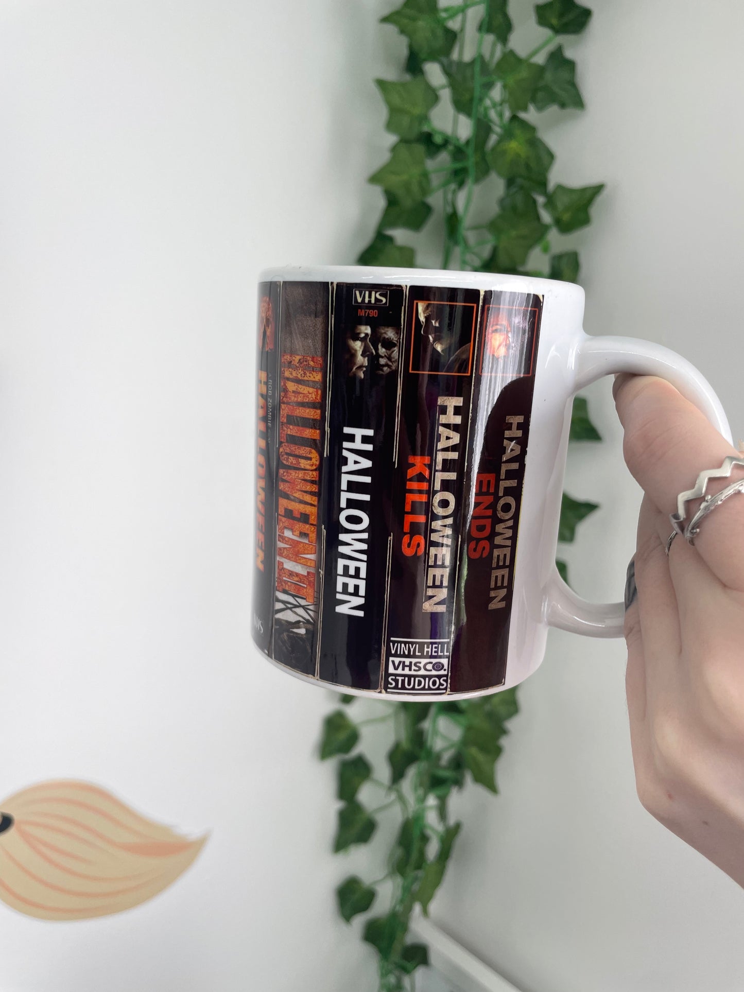 Halloween vhs movies Mug
