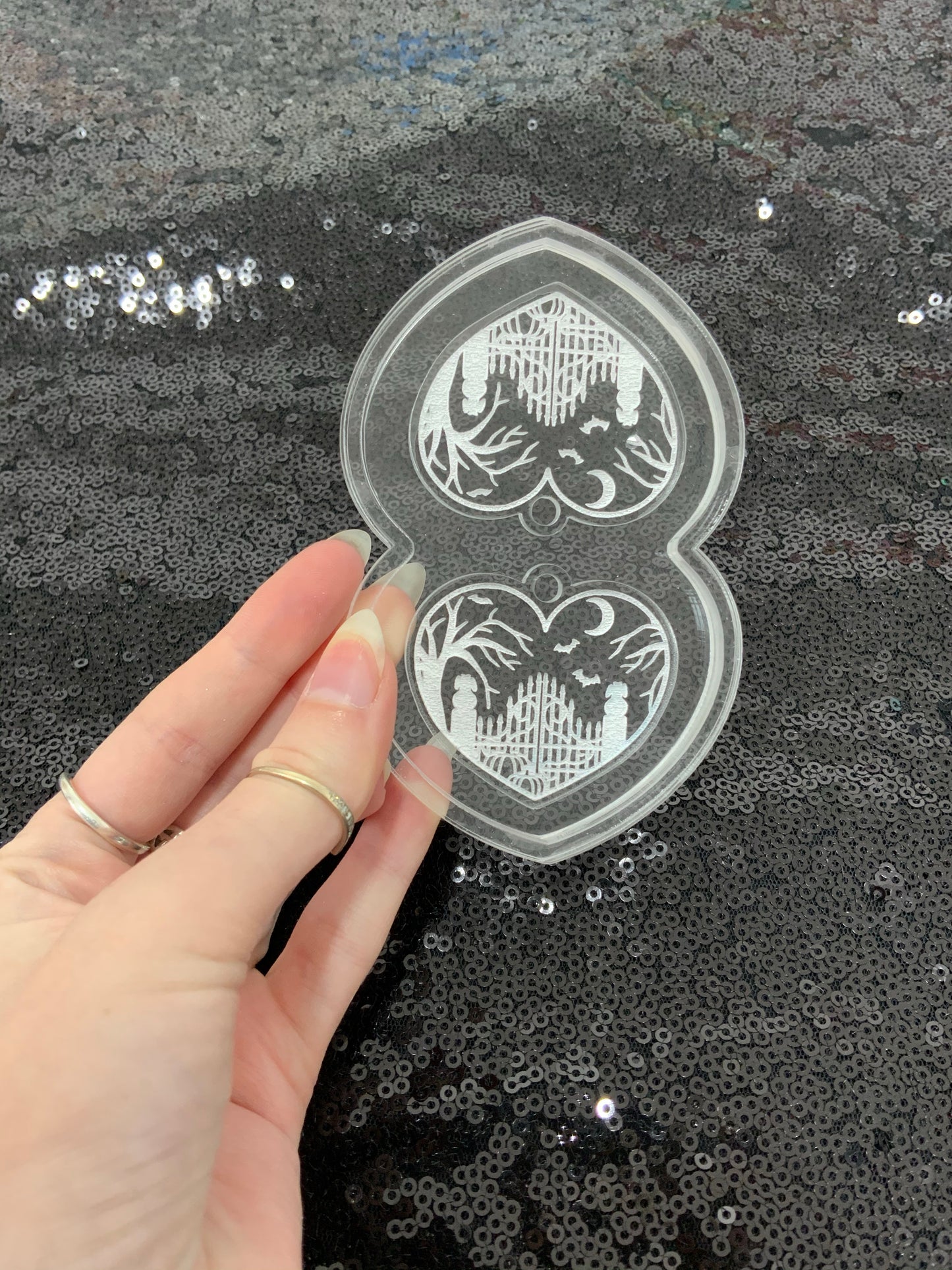 Haunted graveyard hearts silicone earring mould