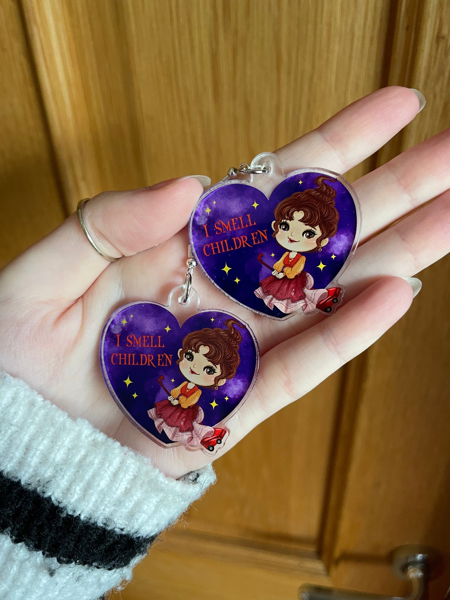 Mary heart clear acrylic earrings