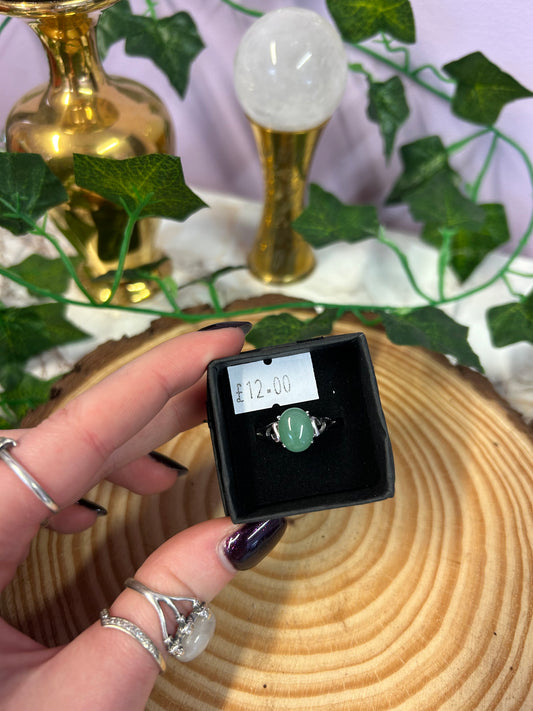 Green adventurine gemstone adjustable ring