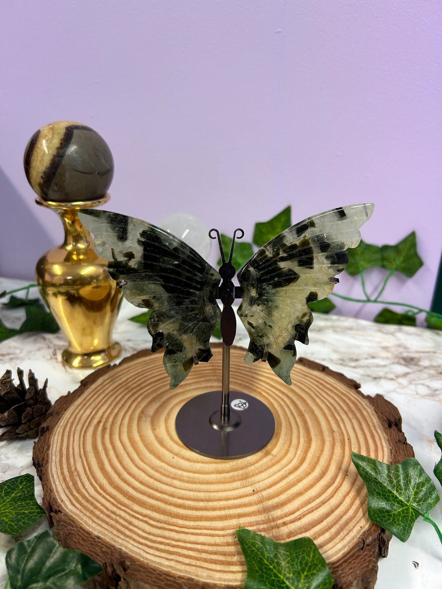 Prehnite butterfly wings with stand