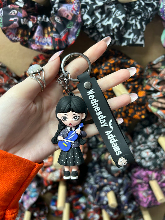 Violin girl horror keychain