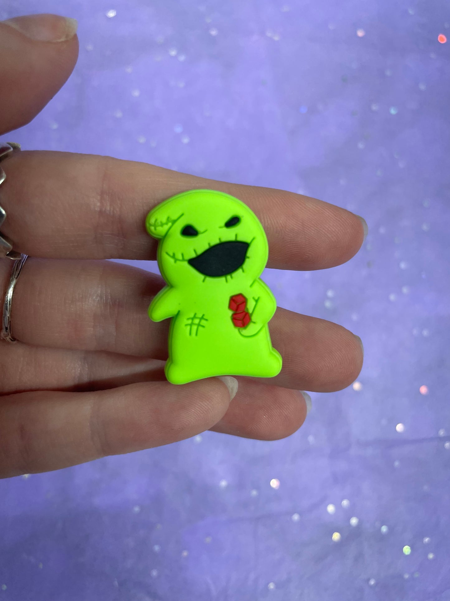 Oogie croc charm