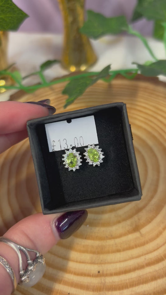 Peridot oval stud earrings