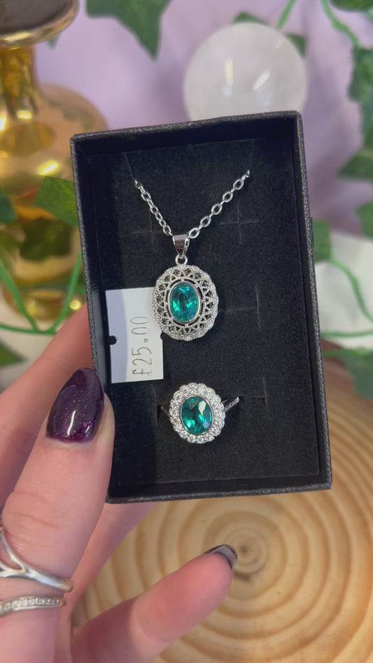 Paraiba topaz Crystal necklace and adjustable ring set
