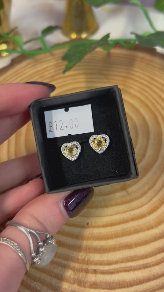 Citrine heart stud earrings