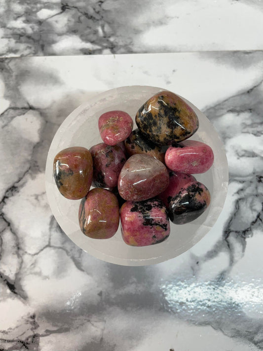 rhodonite crystal tumblestone