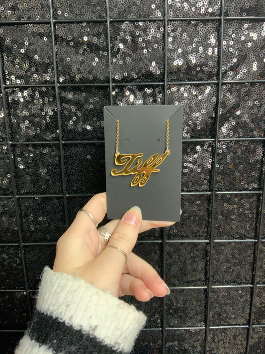 Tiff acrylic gold necklace