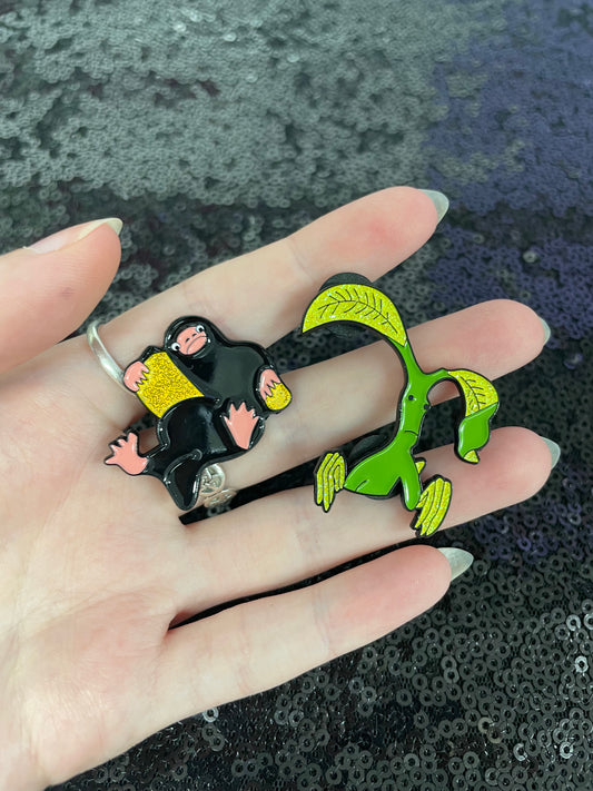 Nifler and bowtruckle enamel pin